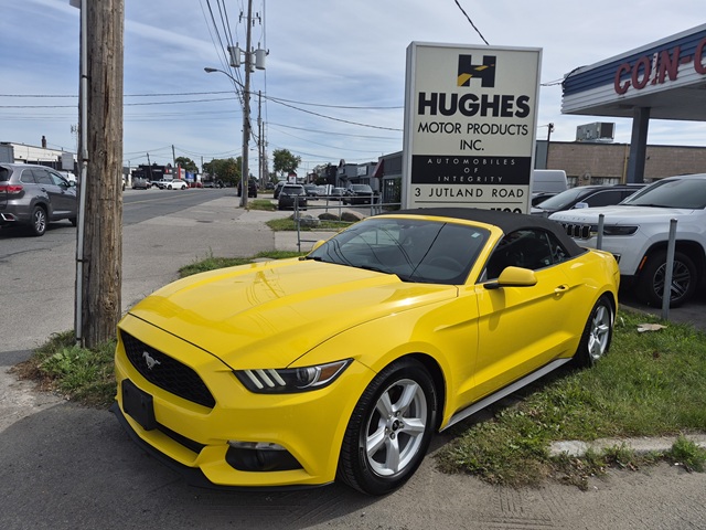 Ford Mustang Convertible 